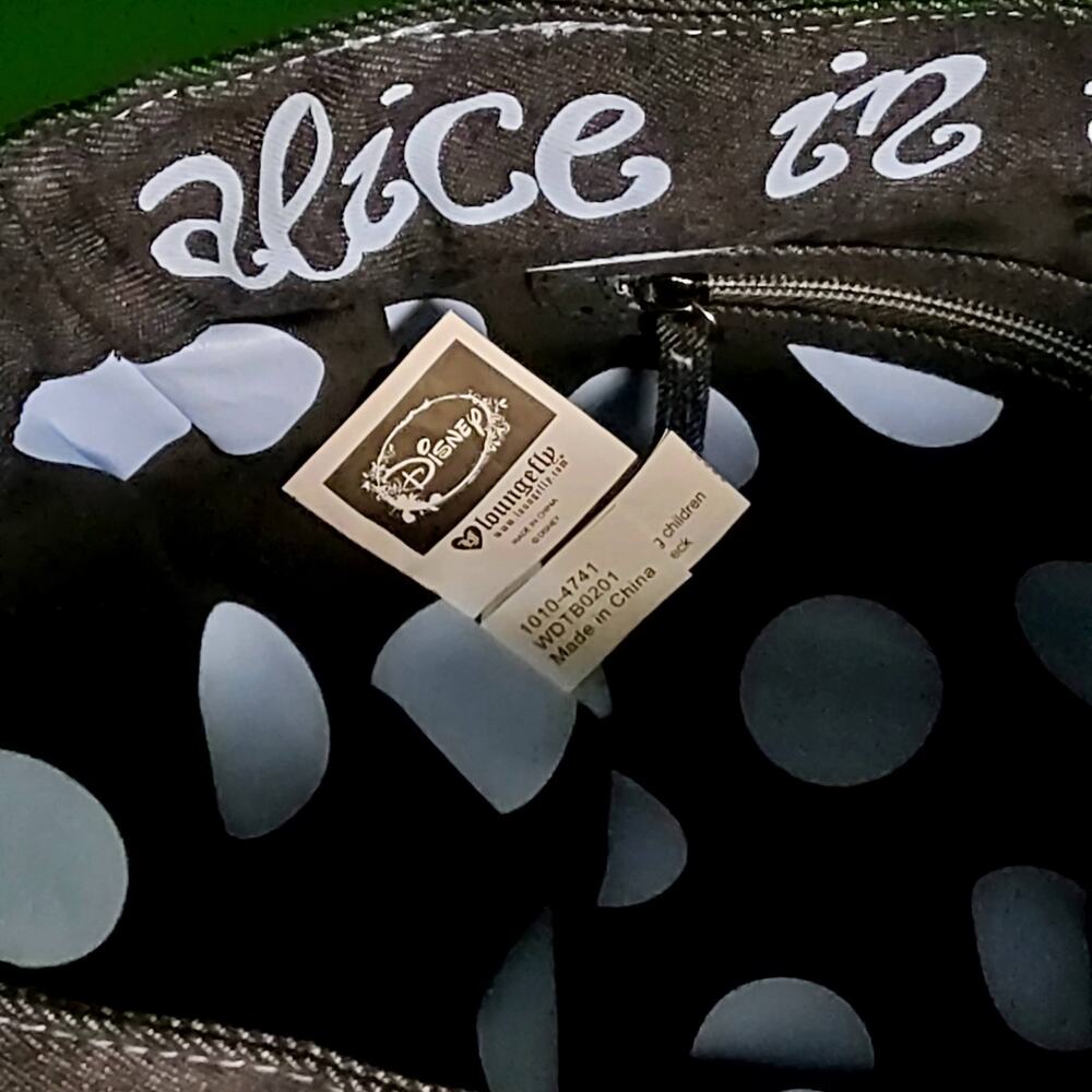 Loungefly Alice in Wonderland Canvas Tote & Wallet – OG Heart Logo 2010 NWT/NWOT - Picture 4 of 16